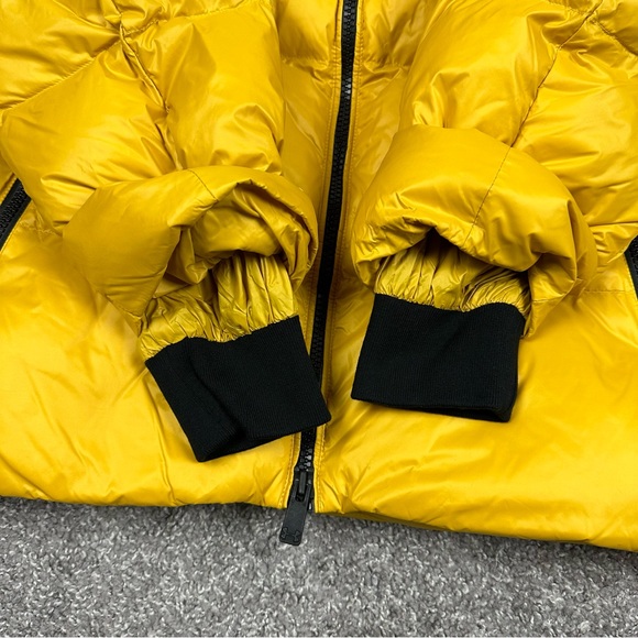 Under Armour Womens Down Puffer Full Zip Hooded Jacket Mustard Sz L 1373443-782 - Picture 12 of 16